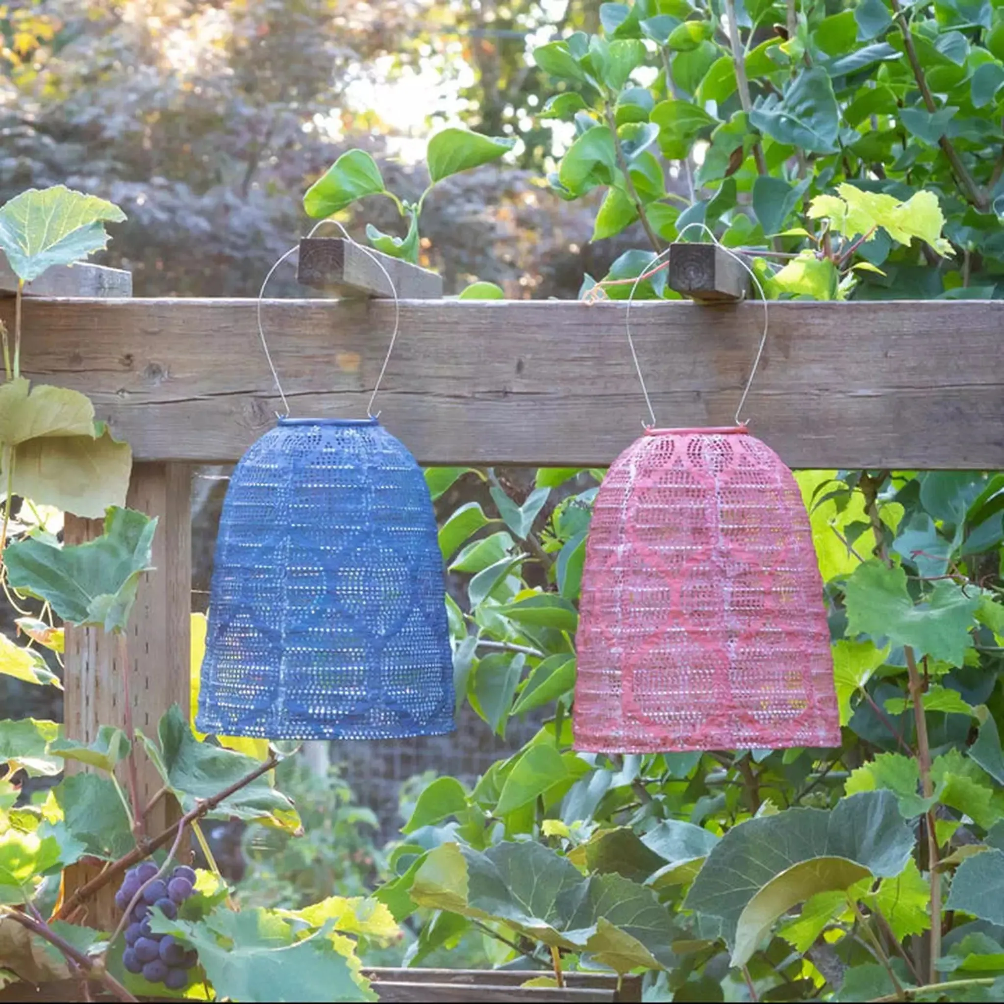 11" Bell Solar Lantern