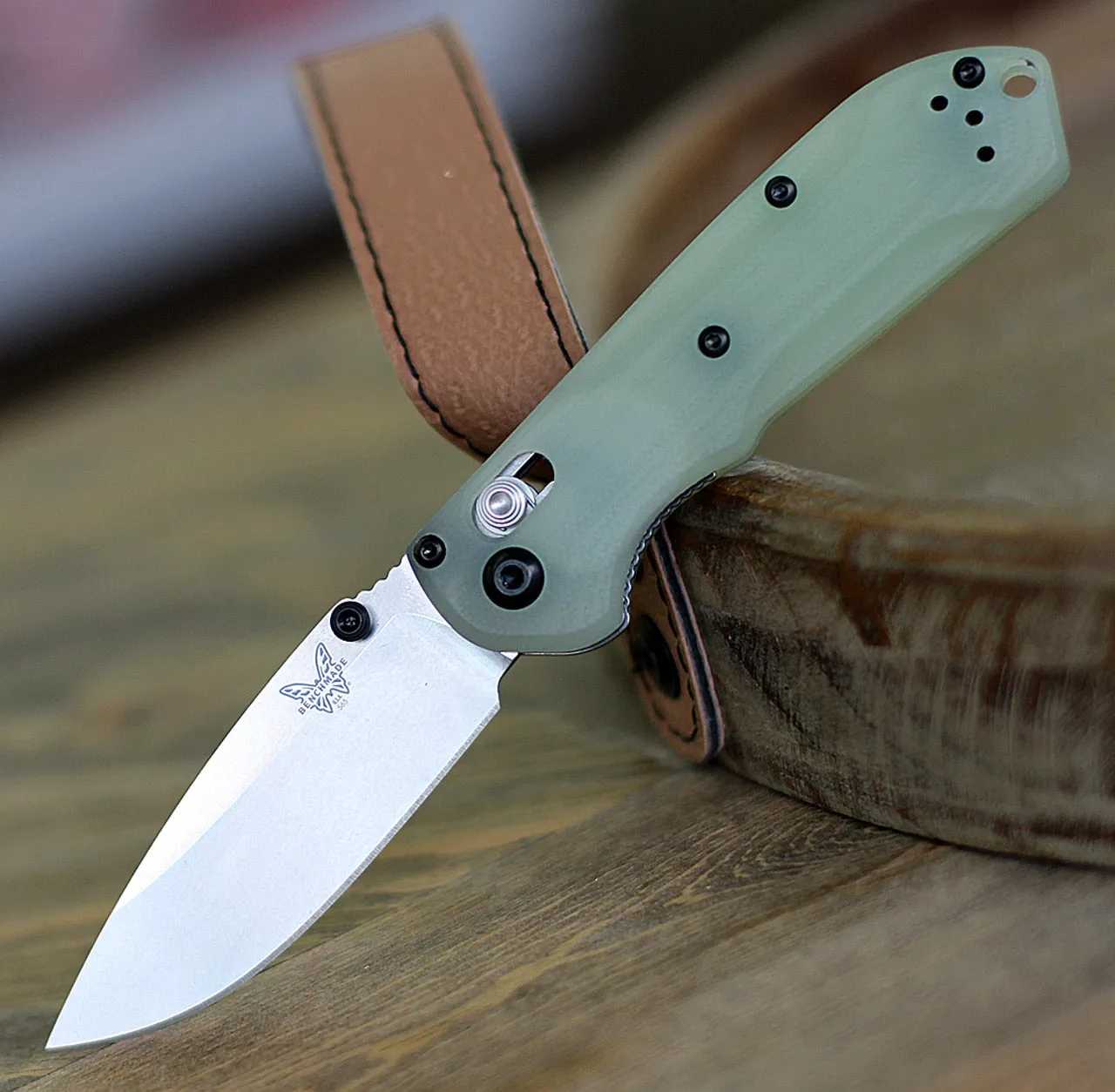 Benchmade 565-2101 Mini Freek, 3.0" CPM-S90V Satin Plain Blade, Natural G-10 Handle Knife