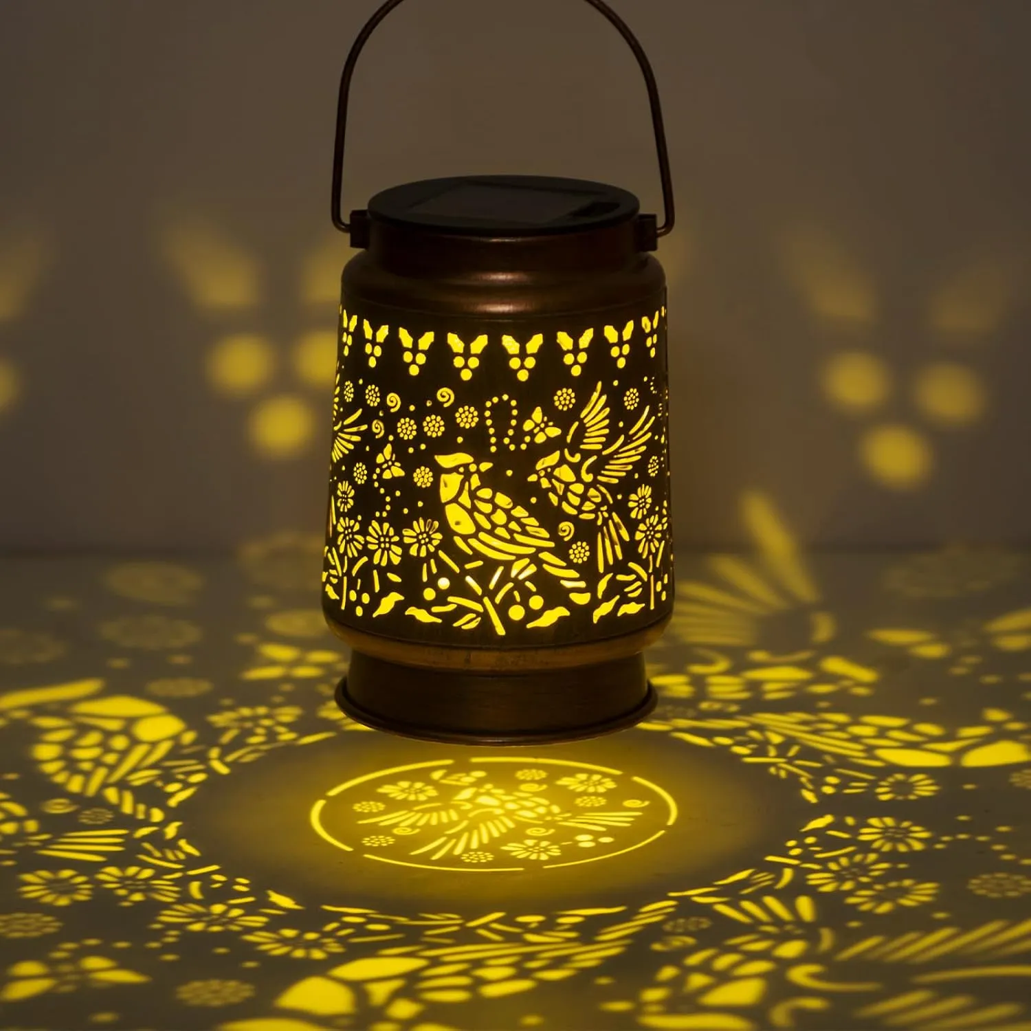 Cardinal Solar Lanterns Outdoor Waterproof Hanging, Fathers Day Gifts for Dad Men Mom Women, Metal Decorative LED Lanterns for Yard, Patio, Lawn, Tabletop, Pathway, Landscape, Garden Decor
