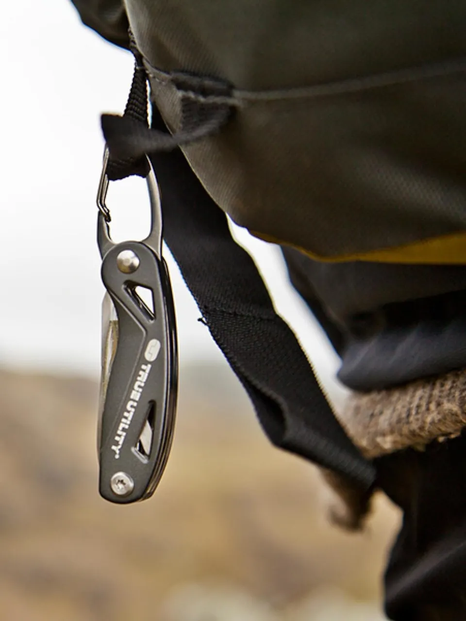 CLIPSTICK: 6 Tools In 1 Slim Design Multi Tool