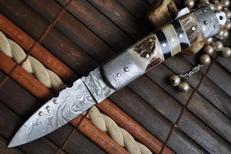 Damascus Steel Folding Pocket Knife With Lock