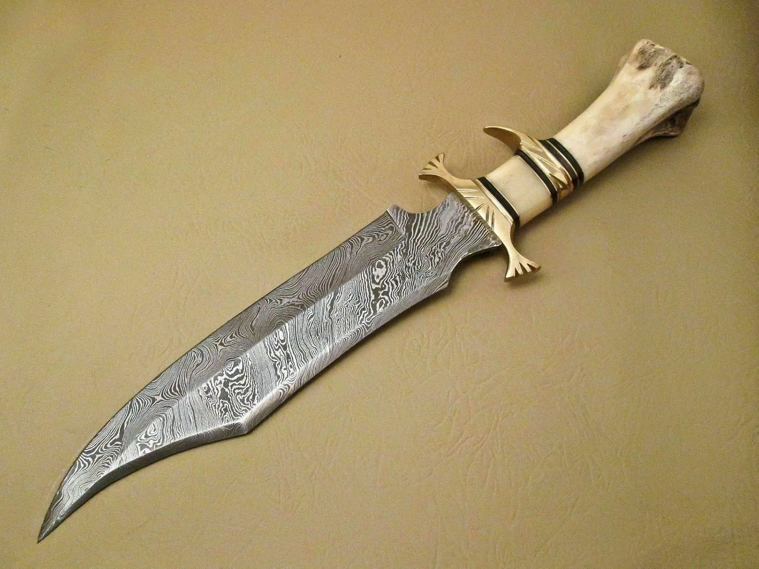 Damascus Steel Hunting Knife - Fixed Blade Knives with Sheath - Firm Grip Handle Made of Camel Bone (White)