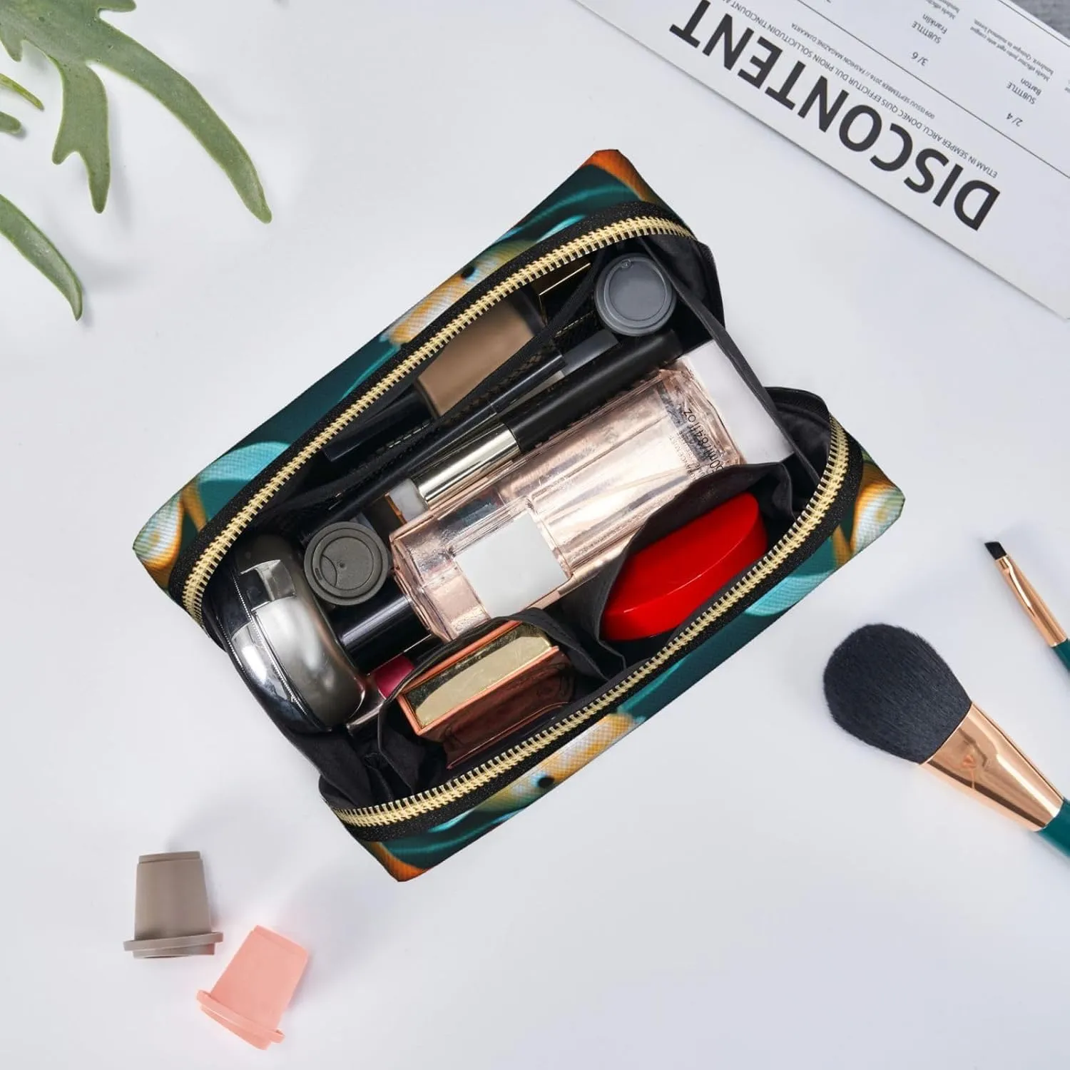 Hd Koi Fish Toiletry Pouch, Travel-Friendly Makeup Organizer For Makeup Brushes, Lipsticks