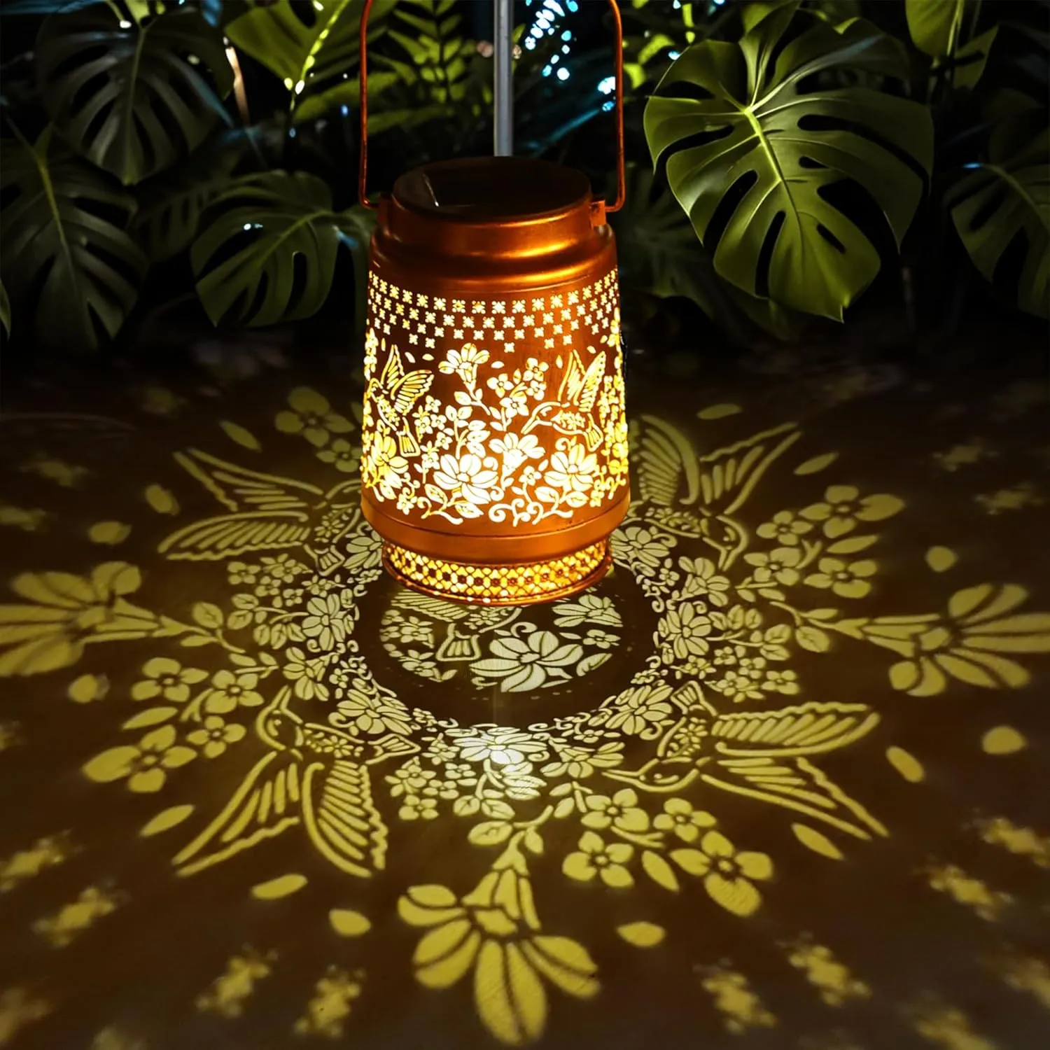 Hummingbird Solar Lanterns Outdoor Waterproof Hanging Solar Lights for Outside,Hollow Out Metal Garden Decorations for Patio Yard Porch Landscape Pathway Camping Walkway,Gifts for Women Mom Lovers
