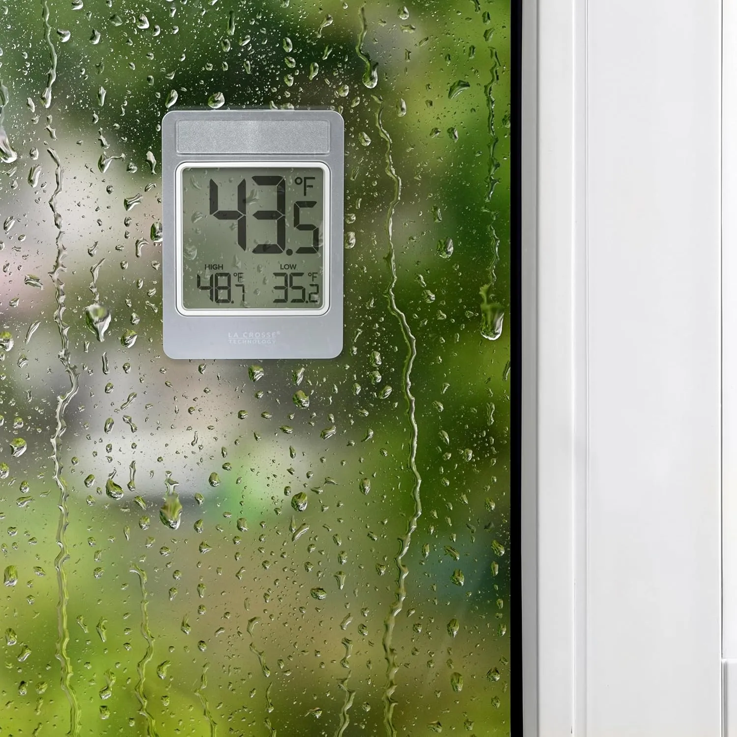 La Crosse Technology 314-519 Digital Window Battery Operated Thermometer with Daily Records