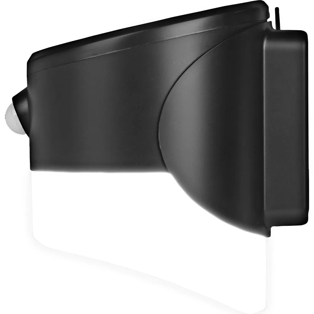 Luceco LEXSL20B40 Solar Guardian Wall Lantern with PIR Sensor Black IP44 200lm 2W 4000K Standard