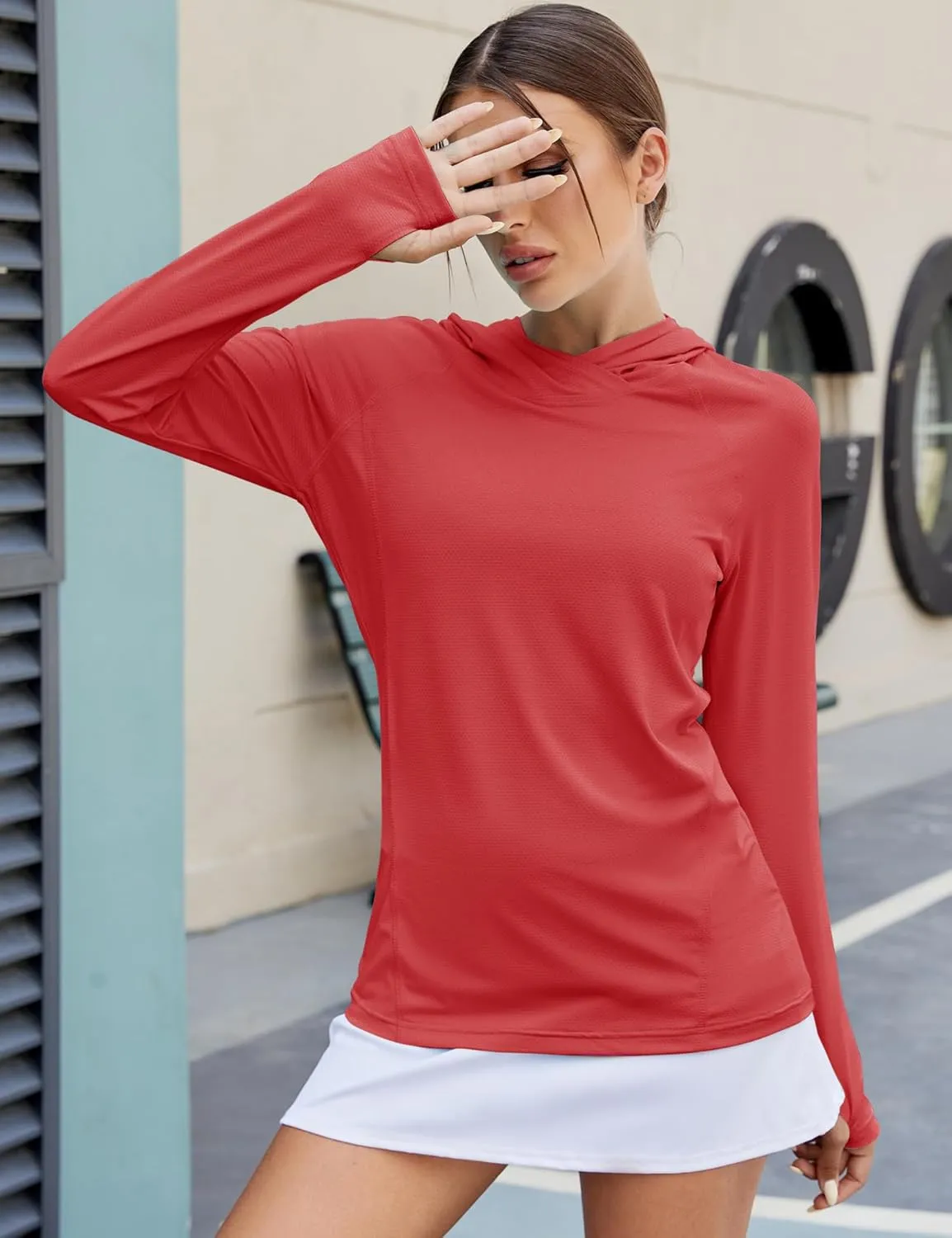 LUYAA Women's UPF 50  Sun Protection Hoodie Breathable Stretch Hiking Shirts Long Sleeve for Running Outdoor Workout