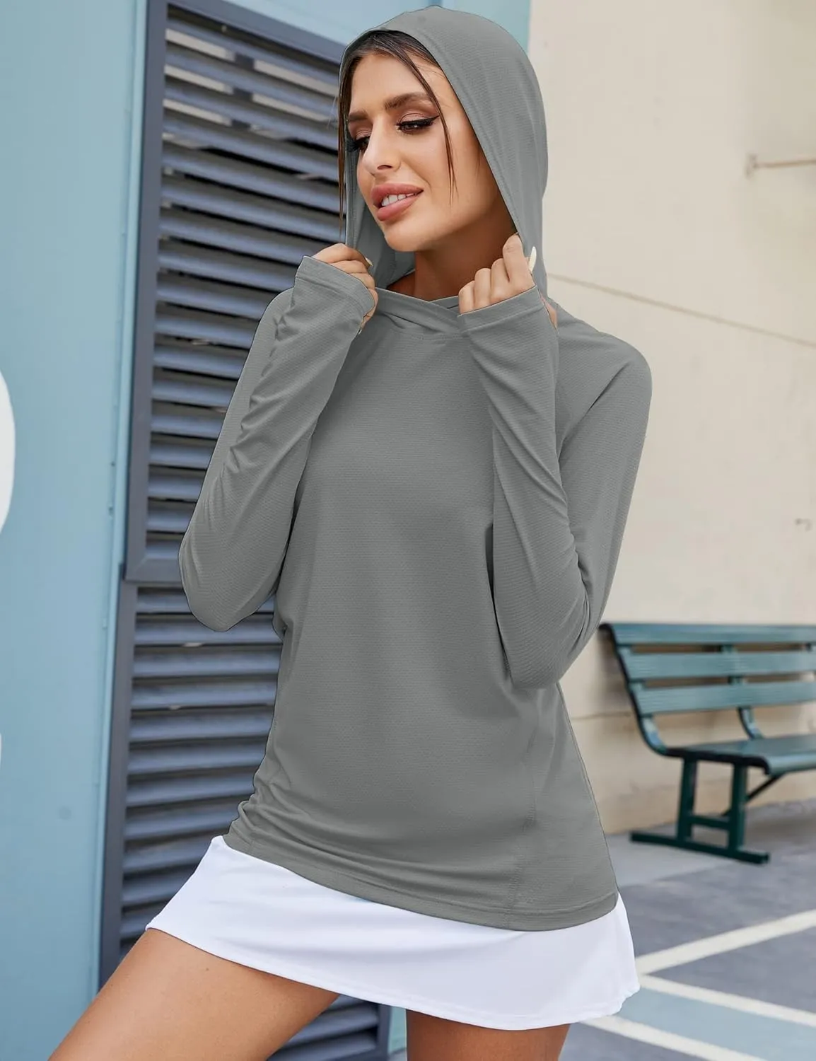 LUYAA Women's UPF 50  Sun Protection Hoodie Breathable Stretch Hiking Shirts Long Sleeve for Running Outdoor Workout