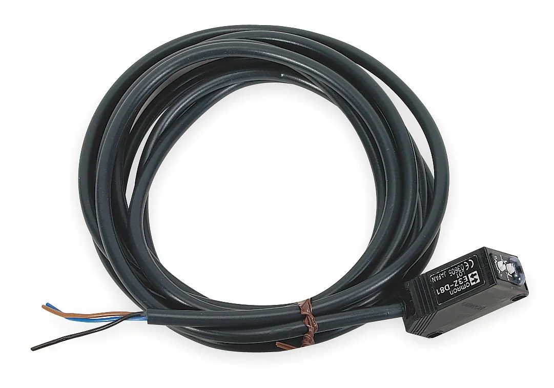 OMRON E3Z-R81 12/24 VDC, 2 Meter Cable Length, Compact PHOTOELECTRIC Sensor, Retro-Reflective, Square Type, W/Built-in Amplifier, W/M.S.R. Function