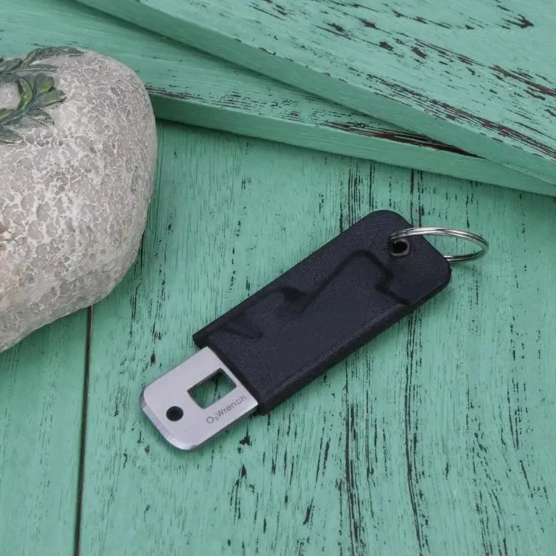 Outdoor Multi-Function EDC Stealth Card Knife - Survival Camping Tool