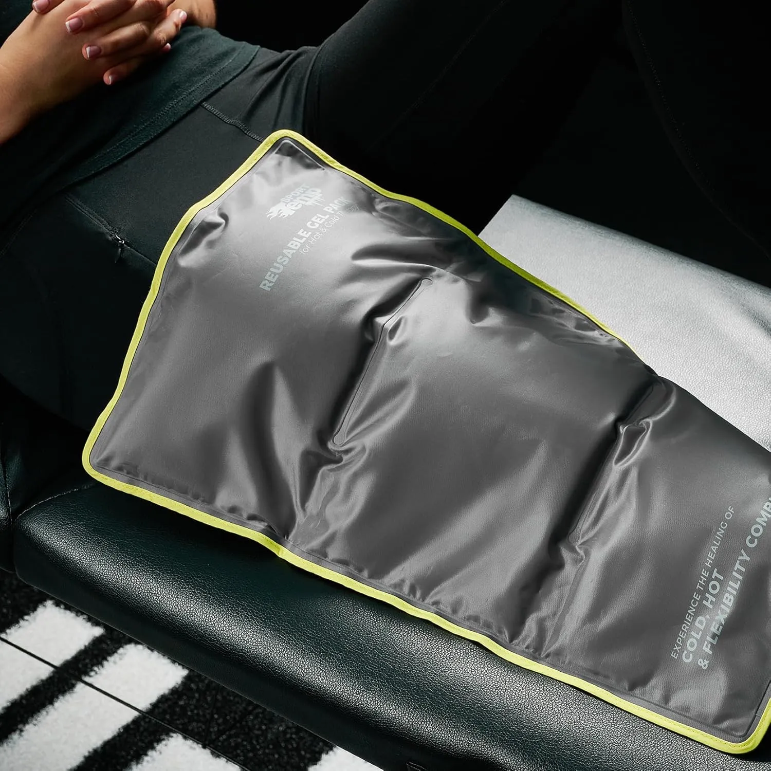 Reusable Gel Ice Packs - Flexible When Frozen for Injuries, Hip, Shoulder, Back, Knee - Hot & Cold Therapy Compress to Reduce Swelling, Bruises, Surgery, Heat & Cold (X Large (Pack of 1))