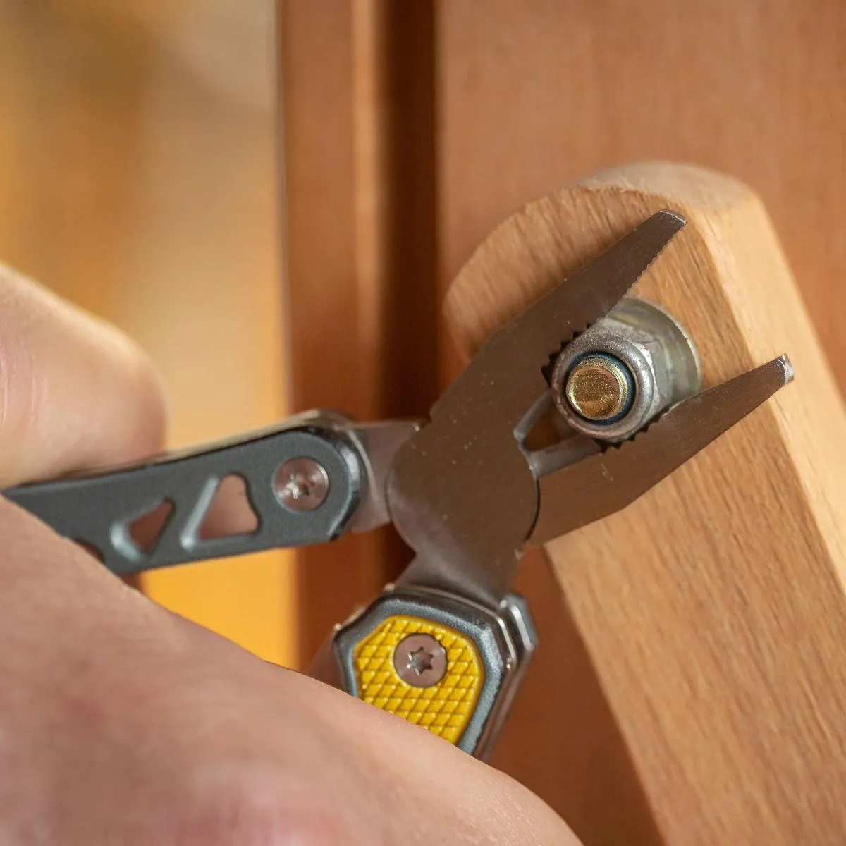 Smiths 2.75in 7-n-1 Multi-Tool