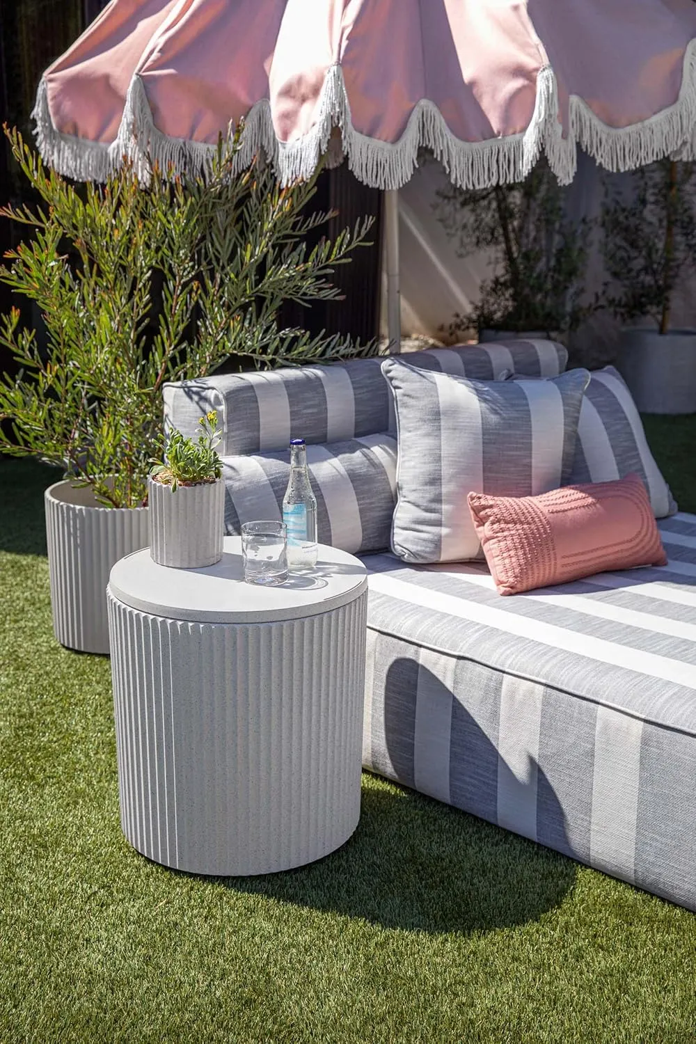 Veradek Outdoor Cooler Side Table - 2 in 1 - Designed for use as Outdoor Side Table, Patio Decor and Ice Chest