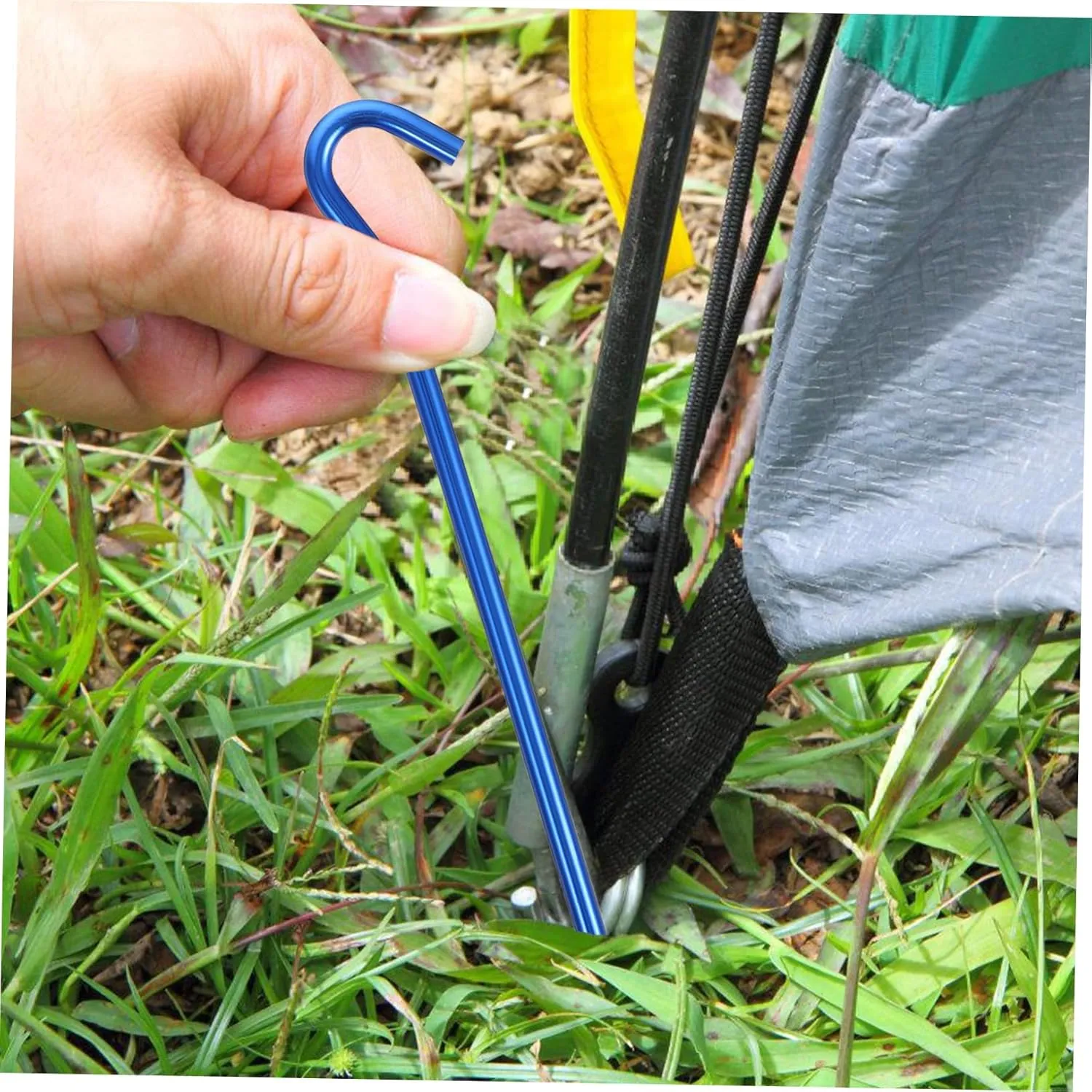 VICASKY 2sets Titanium Alloy Tent Stakes Heavy Duty Camping Stakes Tent Pegs Elbow Ground Pegs for Outdoor Use 6pcs*2 Random Color